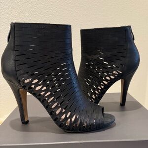Vince Camuto Krandi Bootie